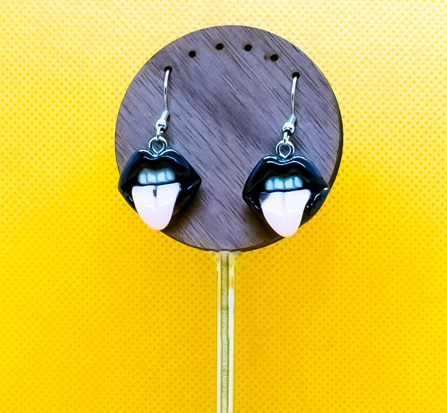 Sexy Lips Earrings